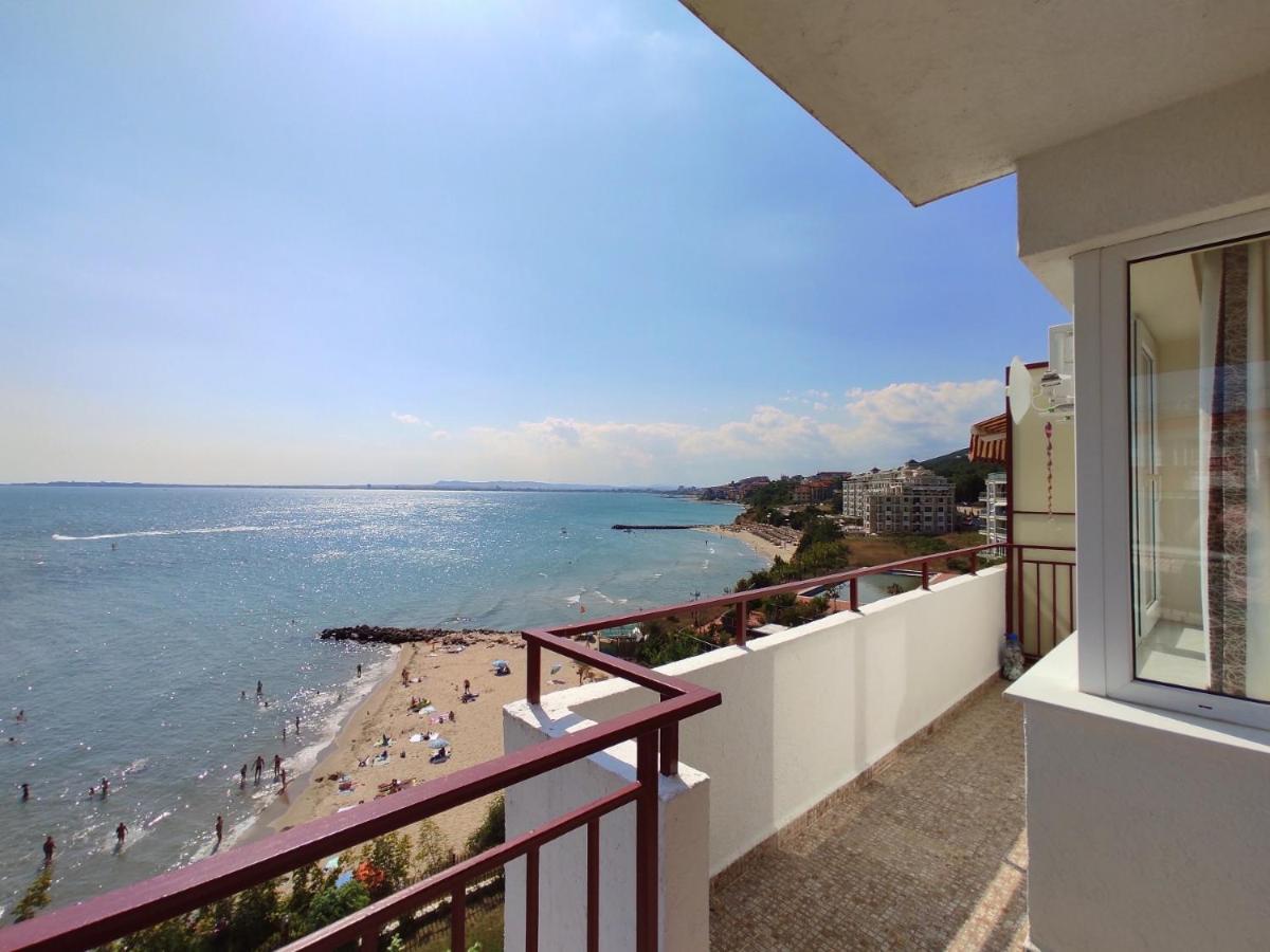Частни Апартаменти За Гости - Панорама Бийч-Форд Нокс Sveti Vlas Exterior foto